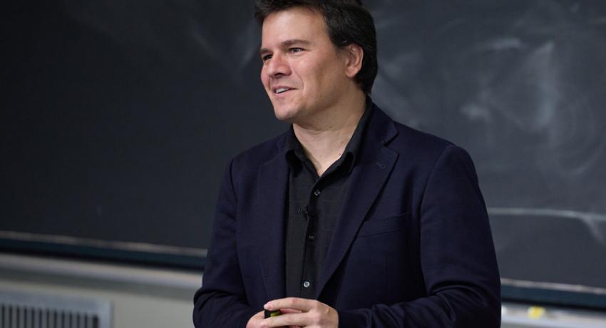 Pablo Jarillo-Herrero image