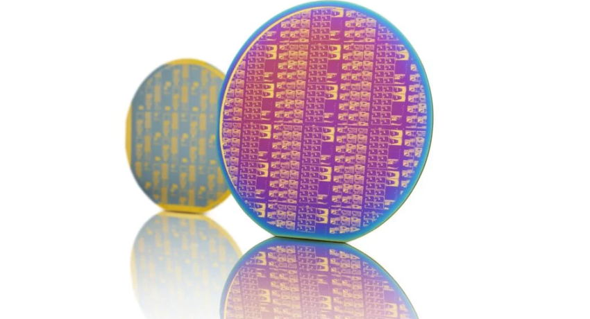 2 silicon wafer discs